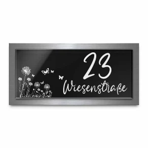 Graviertes Acrylschild als Hausnummer in 21×10 cm