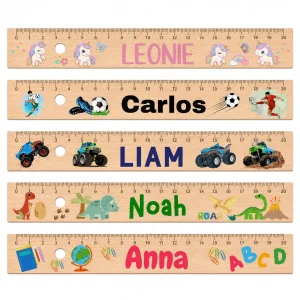 Buntes Lineal mit Namen und Motiv zum Schulstart